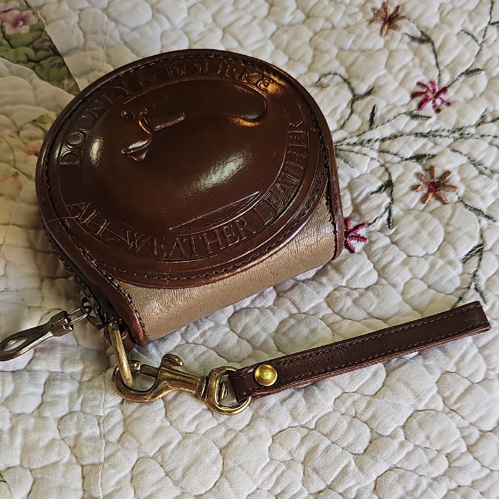 Vintage Dooney & Bourke AWL Taupe & Burnt Cedar Duck Coin Purse - Picture 15 of 16